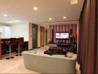 Urban Sukhumvit Suite 