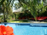 Villa Flowers 