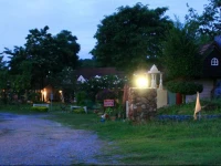Phutawan Resort 