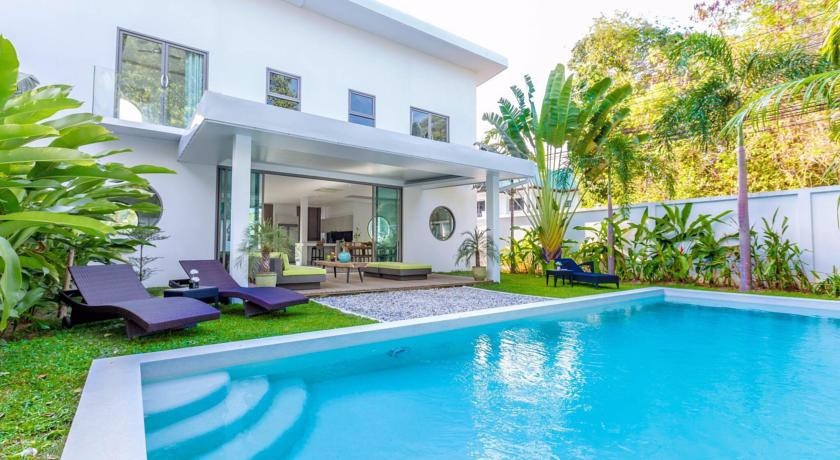New Modern Pool Villa 