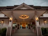 Chiangkham Grand Villa 2*