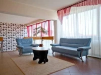 In Hotel 3*