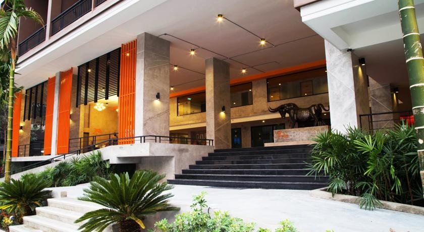 Prestige Chiang Mai Hotel 