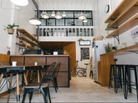 Bed Addict Hostel X Cafe 