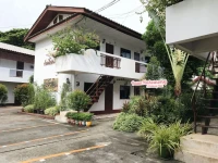 Baan Nukanong Guesthouse 