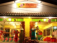 Chezmoi Handicraft and Homestay 