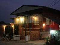 Sole & Luna Restaurant and Homestay 