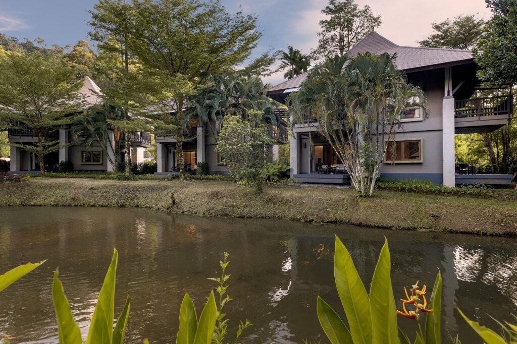 Khaolak Wanaburee Resort 