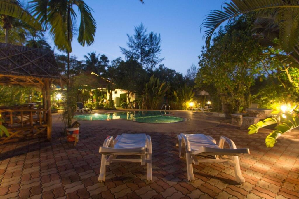 Ladda Resort 