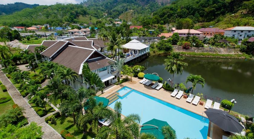 The Serenity Golf Hotel 