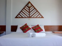 Thaniza Beachfront Resort 