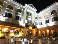 Kiss Garden Home Chic Hotel 