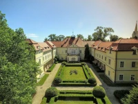 Szidonia Manor House 4*