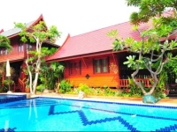 Ruenkanok Thaihouse Resort 