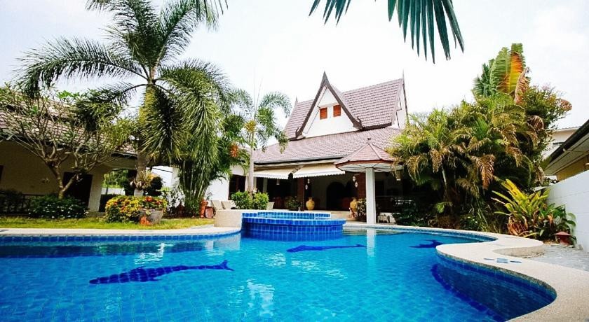 Dolphin House Pool Villa @Huahin 