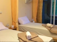 Khao Sok Hostel 