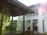 Rim Pae Beach House 