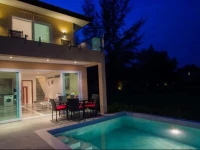Blue Cove Villa 