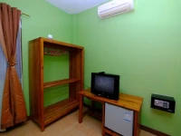 Lanta Ala Guest House 