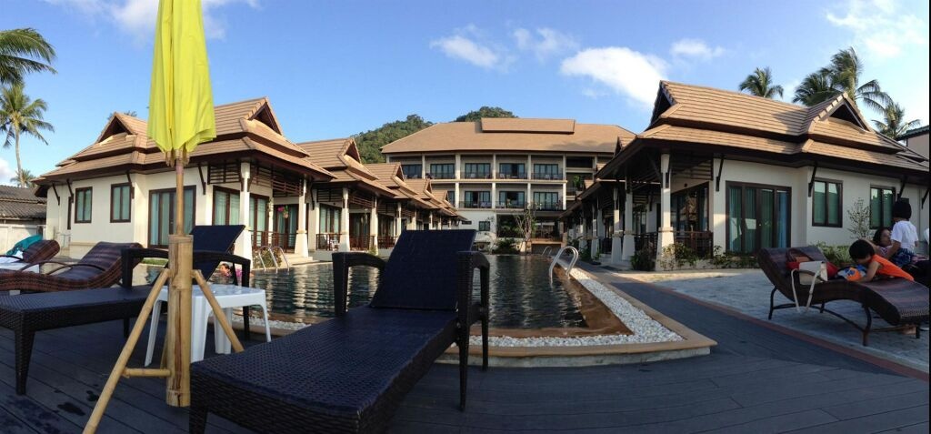 Poolsawat Villa 