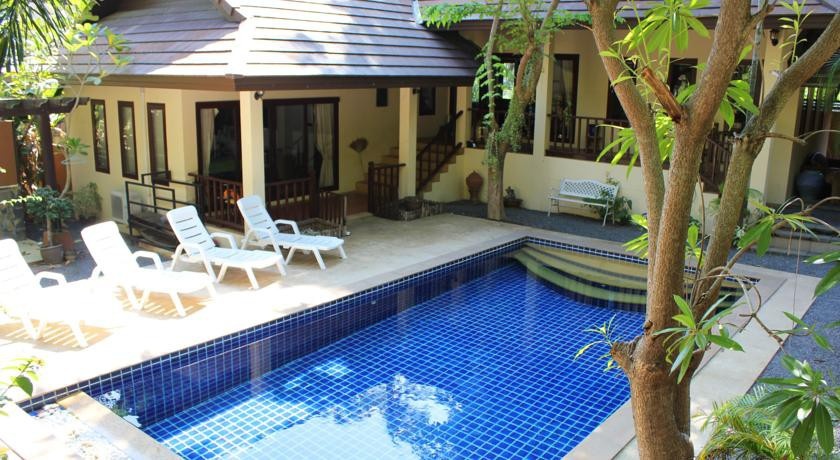 Blue Pool Lamai Villa 