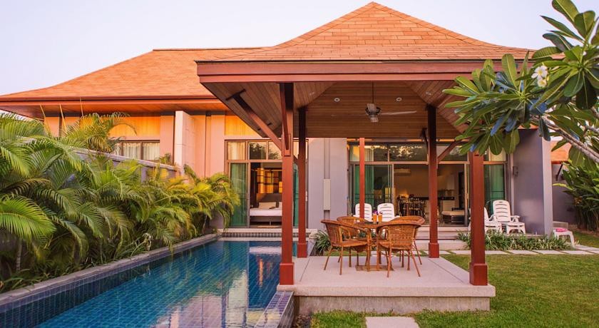 Onyx Villas by TropicLook 4*