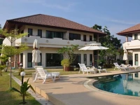 Babylon Pool Villas 