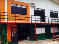 Sukkhiengdao Bar & Bed 