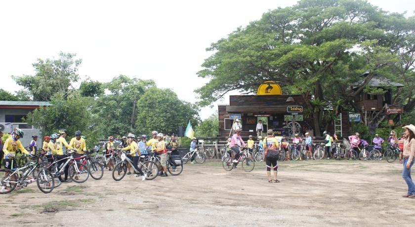 Resort Railumpoo (Farm and Camping) 