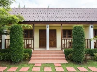 Suan Luang Garden View Resort 3*