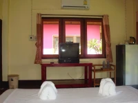 Baan Aomsin Resort 
