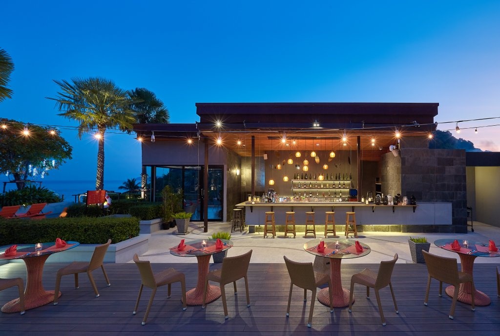 Bandara Phuket Beach Resort 