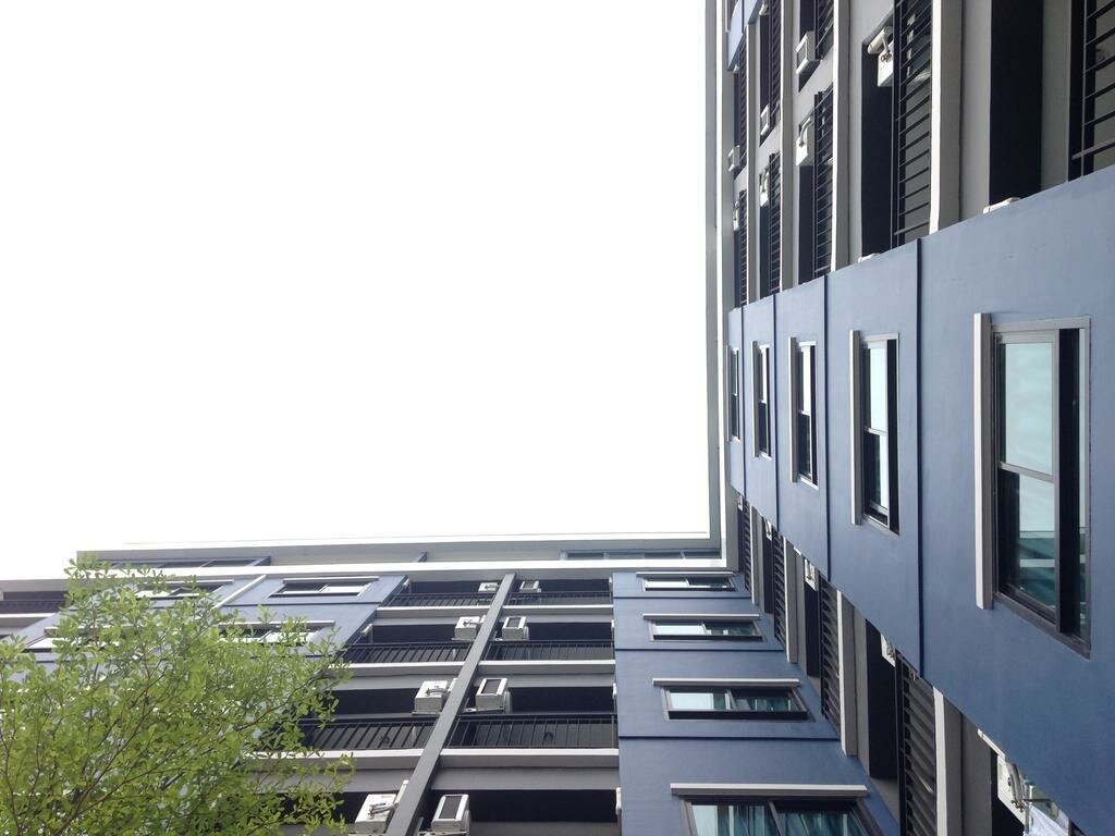 Ploen Ploen Residence 