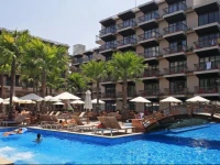 Baan Laimai Beach Resort 