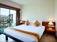 C & N Hotel 