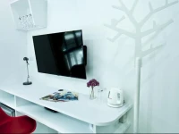 eStay ApartHotel Patong Beach 