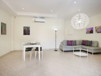 Avoca Pool Villas 