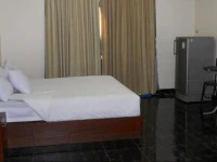 B-13 Motel 