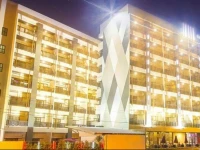 Golden Tulip Essential Pattaya Hotel 