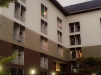 Thanarom Place 3*