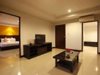 Nize Hotel 