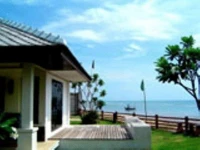 Golden Pine Beach Resort 