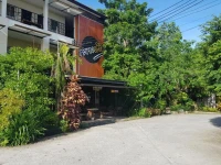 Rayonghouse Resort 