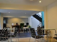 The Click Guesthouse 