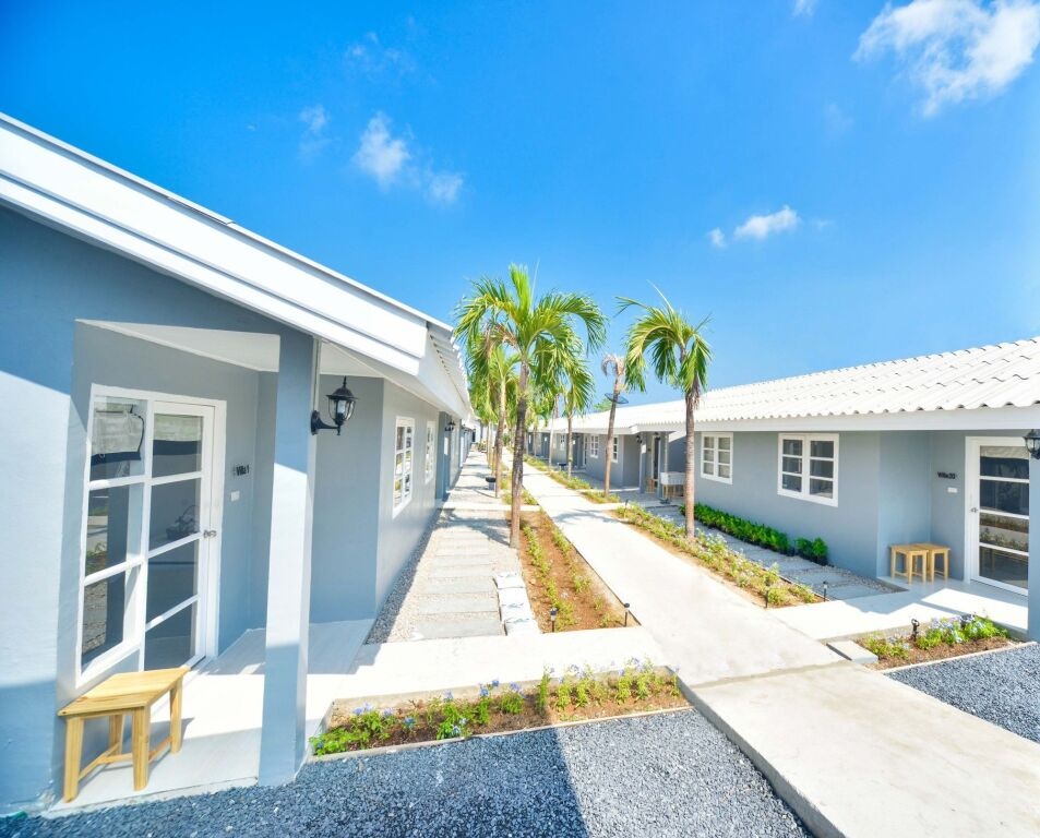 1715 House &amp; Caff Resort, Phuket 