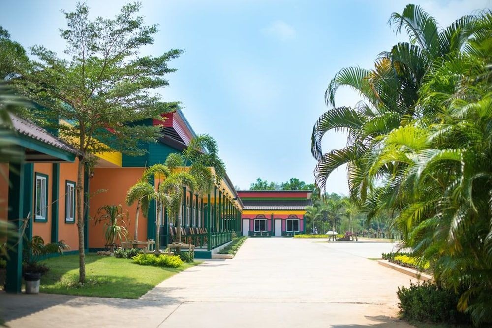 Pailin Resort 