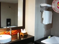 Sunee Grand Hotel and Convention Center 