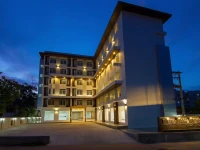 Leelawadee Grand Hotel 2*