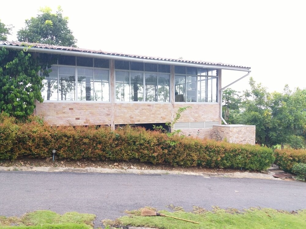 Eden Hill Resort Khao yai 