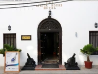 Africa House Hotel 4*